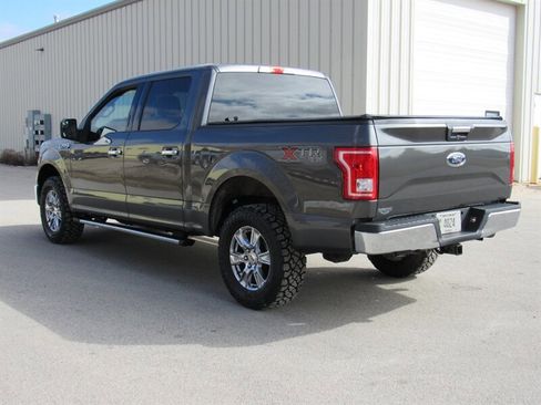 Used 2015 Ford F150 XLT w/ XTR Package image 7