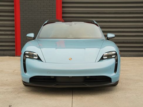 Used 2023 Porsche Taycan RWD image 4