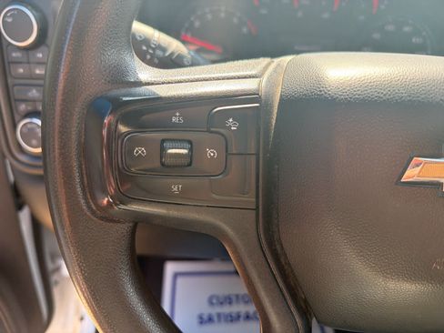 Used 2023 Chevrolet Silverado 1500 Custom AWD/4WD image 15