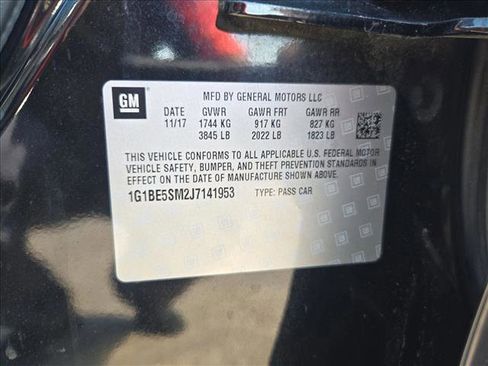 Used 2018 Chevrolet Cruze LT w/ Convenience Package image 24