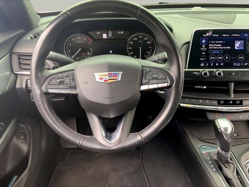 Used 2022 Cadillac CT4 Luxury w/ Sun And Sound Package RWD image 6