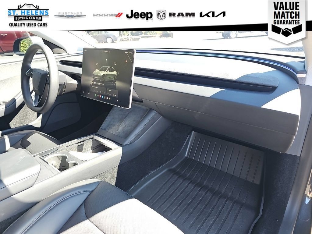 Used 2025 Tesla Model 3 Long Range RWD image 33