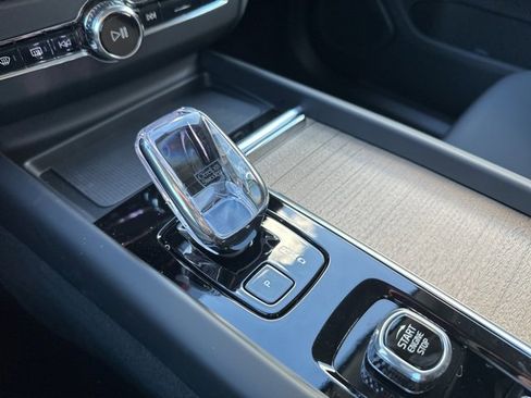 New 2026 Volvo XC60 B5 Plus w/ Protection Package Premier image 14