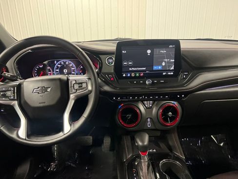 Certified 2024 Chevrolet Blazer RS w/ Driver Confidence II Package image 16