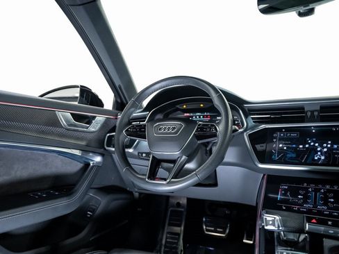 Used 2021 Audi S6 Prestige w/ Prestige Package image 44