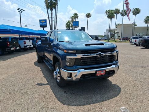 New 2026 Chevrolet Silverado 3500 LT w/ Safety Package AWD/4WD image 1