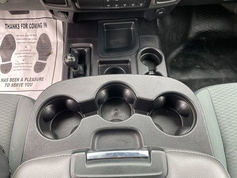 Used 2018 RAM 2500 Tradesman w/ Chrome Appearance Group image 21