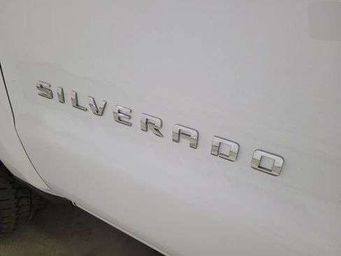 Used 2017 Chevrolet Silverado 1500 W/T w/ Trailering Package image 23