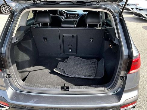 Certified 2022 Volkswagen Taos SE w/ Panoramic Sunroof Package image 15