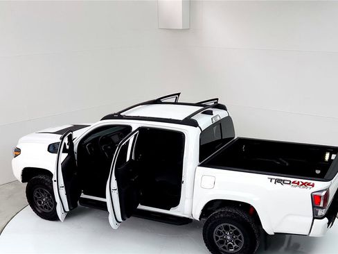 Used 2023 Toyota Tacoma TRD Sport image 18