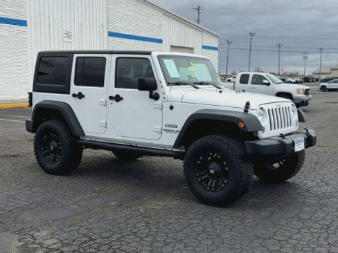 Used 2017 Jeep Wrangler Unlimited Sport w/ Quick Order Package 24S image 2