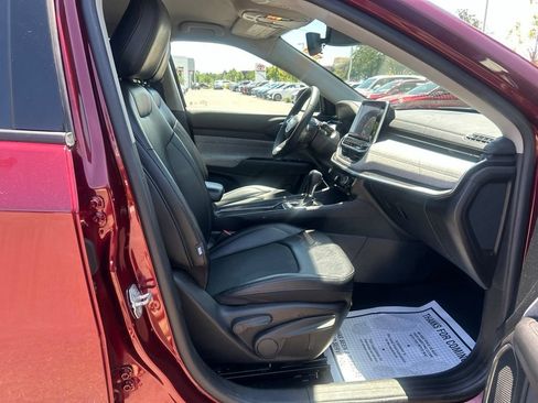 Used 2022 Jeep Compass Latitude AWD/4WD image 11