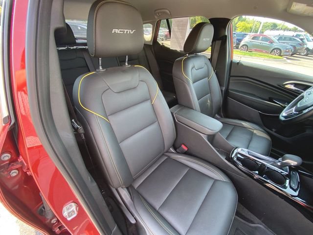 Used 2024 Chevrolet Trax ACTIV w/ Driver Confidence Package FWD image 26