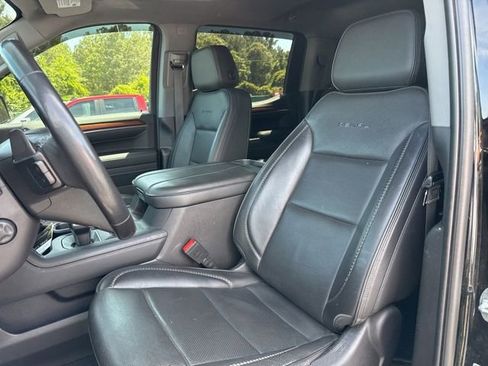 Used 2023 GMC Sierra 1500 Denali w/ Denali Reserve Package AWD/4WD image 13