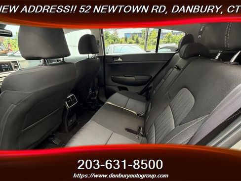 Used 2021 Kia Sportage LX AWD/4WD image 26