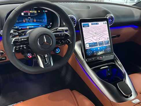 New 2025 Mercedes-Benz AMG GT 43 image 12
