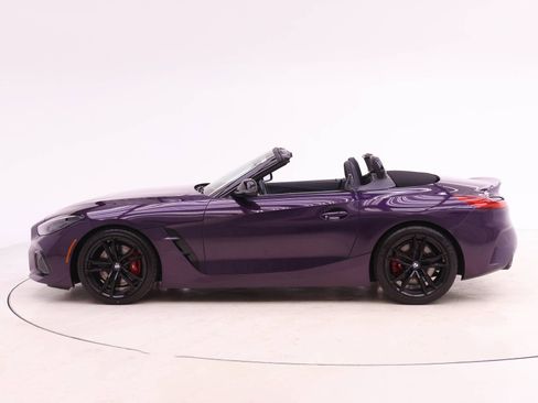 Used 2023 BMW Z4 M40i w/ Premium Package image 2