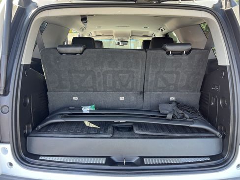 Used 2018 Chevrolet Tahoe LT w/ Luxury Package image 30