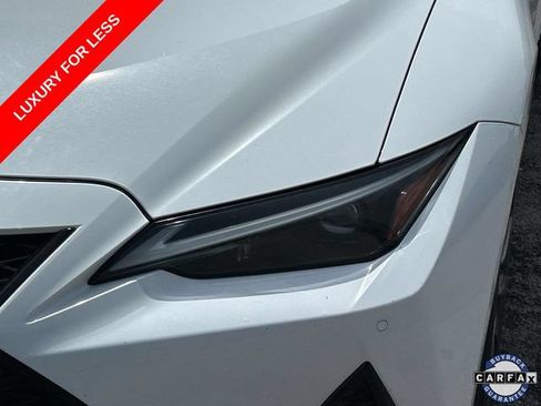 Used 2022 Lexus IS 350 F Sport w/ Navigation Package RWD image 9