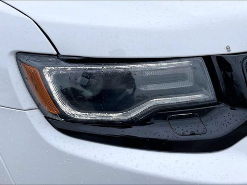Used 2019 Jeep Grand Cherokee SRT AWD/4WD image 33