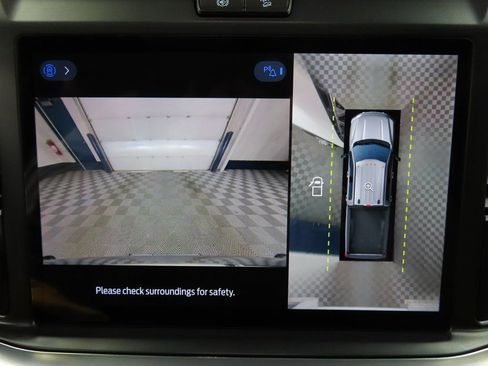 Used 2025 Ford F450 King Ranch w/ Chrome Package image 25