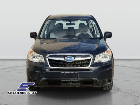 Used 2014 Subaru Forester 2.5i image 2