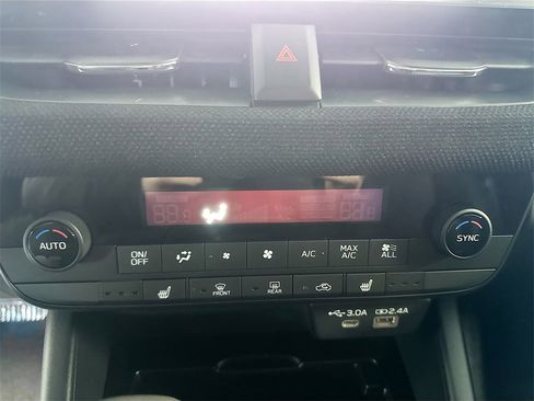 New 2026 Subaru Outback Limited XT image 14