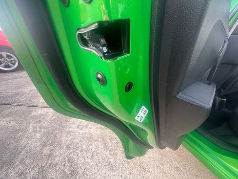 Used 2016 Chevrolet Sonic LT w/ Fun and Sun Package image 41