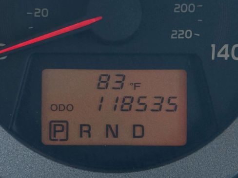 Used 2011 Toyota RAV4 4WD w/ Base L4 Extra Value Pkg image 17