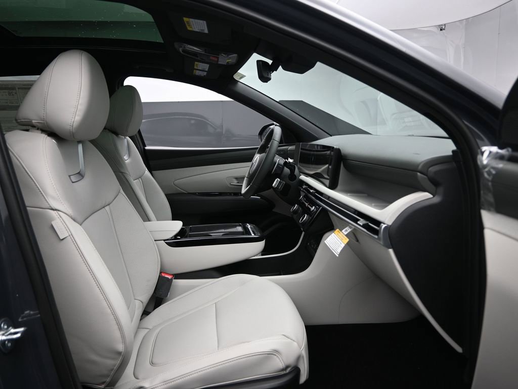 New 2026 Hyundai Tucson Limited AWD/4WD image 32