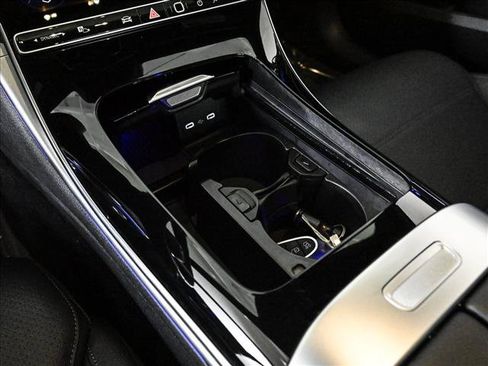 Certified 2026 Mercedes-Benz C 300 4MATIC Sedan image 13