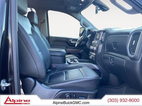Used 2022 GMC Sierra 3500 Denali image 15