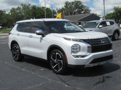 Used 2022 Mitsubishi Outlander SE