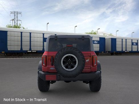 New 2026 Ford Bronco Outer Banks w/ Sasquatch Package AWD/4WD image 5