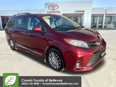 Used 2018 Toyota Sienna XLE Premium