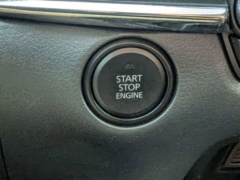 Used 2025 MAZDA CX-30 AWD 2.5 S w/ Preferred Package image 32