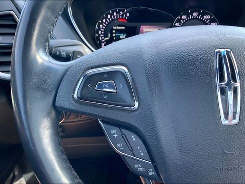 Used 2018 Lincoln MKX Reserve w/ Driver Assistance Package image 22