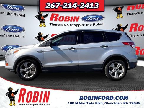 Used 2015 Ford Escape S FWD image 4