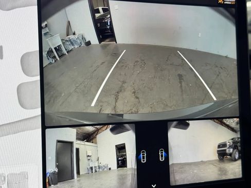 Used 2023 Tesla Model 3 Standard Range RWD image 18