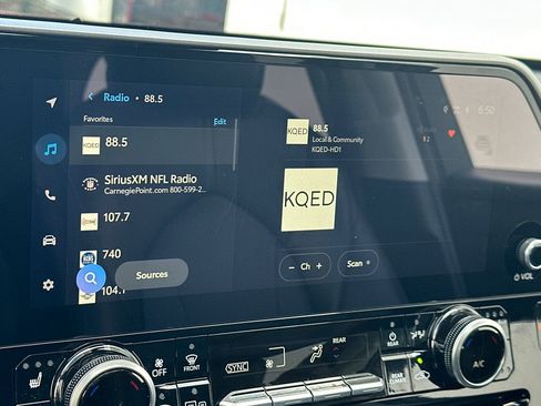 Certified 2026 Toyota Highlander Limited image 27