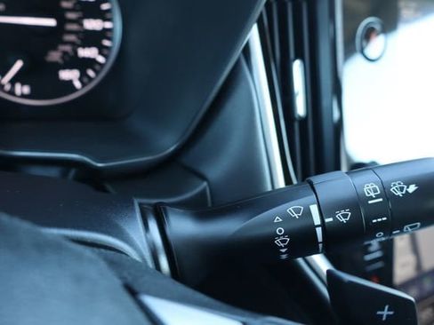 Certified 2025 Subaru Outback Limited w/ Popular Package #2 image 26