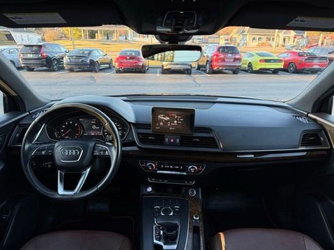 Used 2019 Audi Q5 2.0T Premium w/ Convenience Package image 25