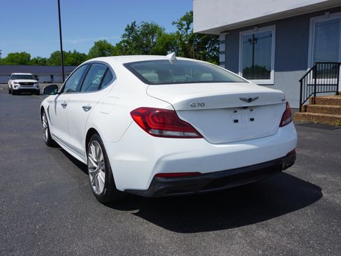 Used 2021 Genesis G70 2.0T RWD image 7