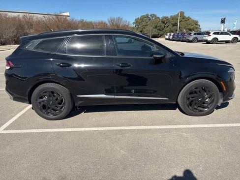 Used 2023 Kia Sportage SX image 6