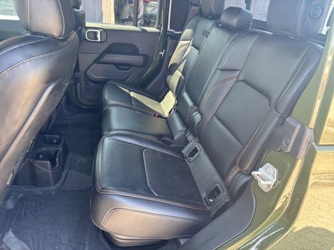 Used 2023 Jeep Gladiator Mojave w/ LED Lighting Group AWD/4WD image 21