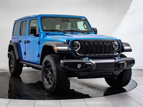 Used 2024 Jeep Wrangler Unlimited image 12