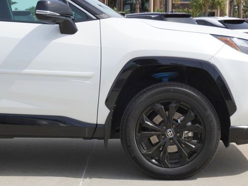 Used 2023 Toyota RAV4 XSE image 9