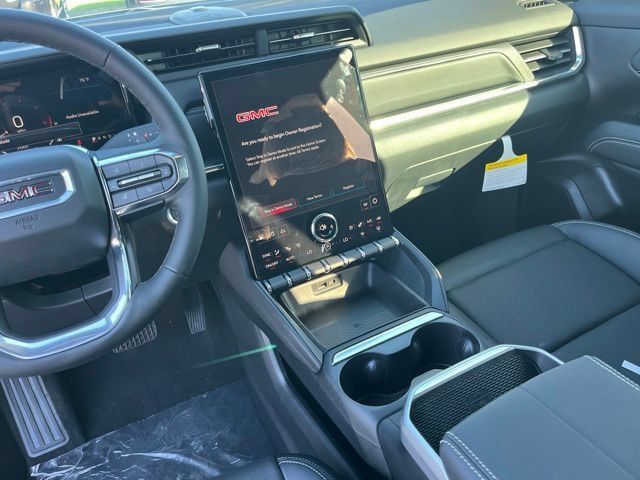 New 2027 GMC Terrain Elevation w/ Elevation Premium Package FWD image 15