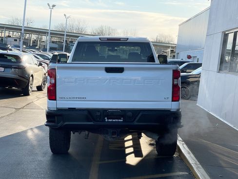 Used 2022 Chevrolet Silverado 3500 W/T w/ WT Convenience Package AWD/4WD image 4