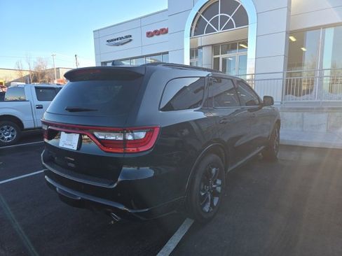 Used 2023 Dodge Durango R/T w/ Blacktop Package image 5